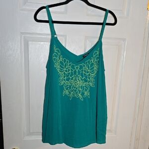 Torrid 1 1X Teal Camisole with Yellow Embroidered Floral Design